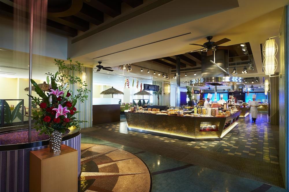 Universal Port Hotel Ōsaka